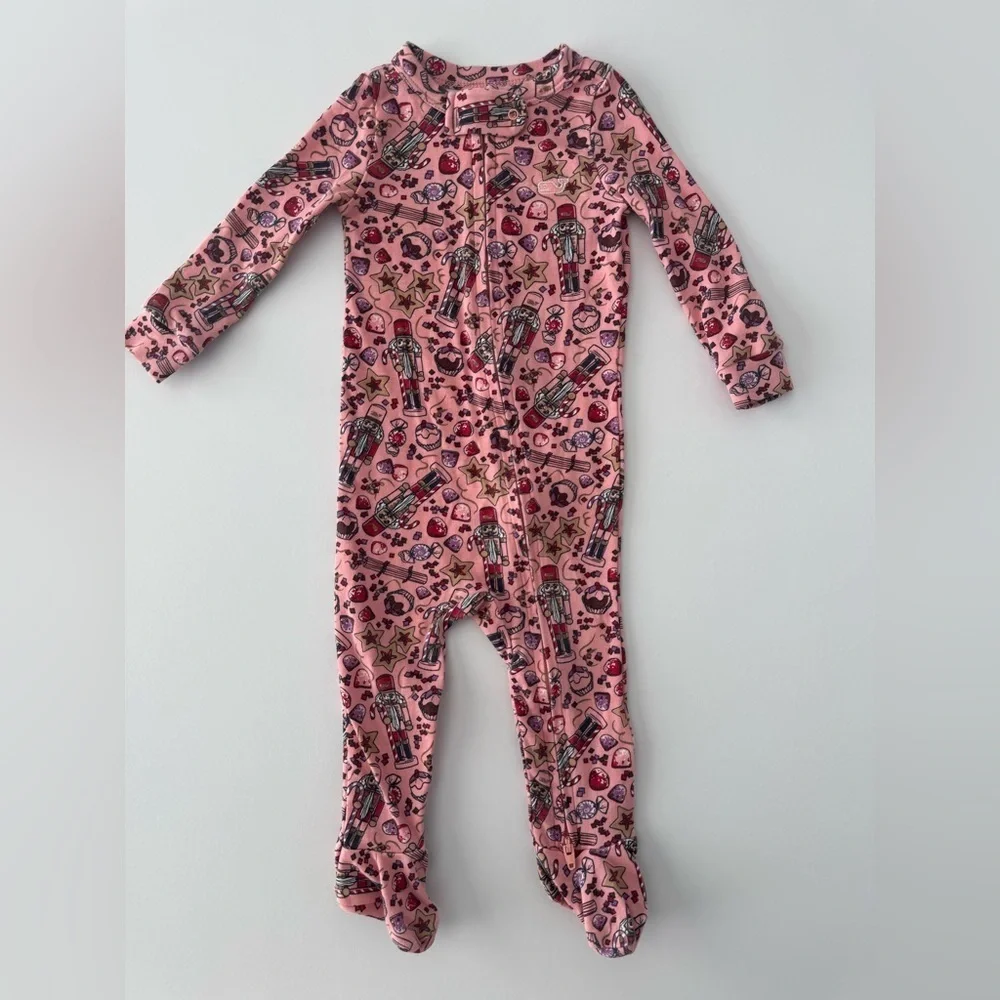 Vineyard Vines Baby Girl Nutcracker Holiday Footie Size 3-5M